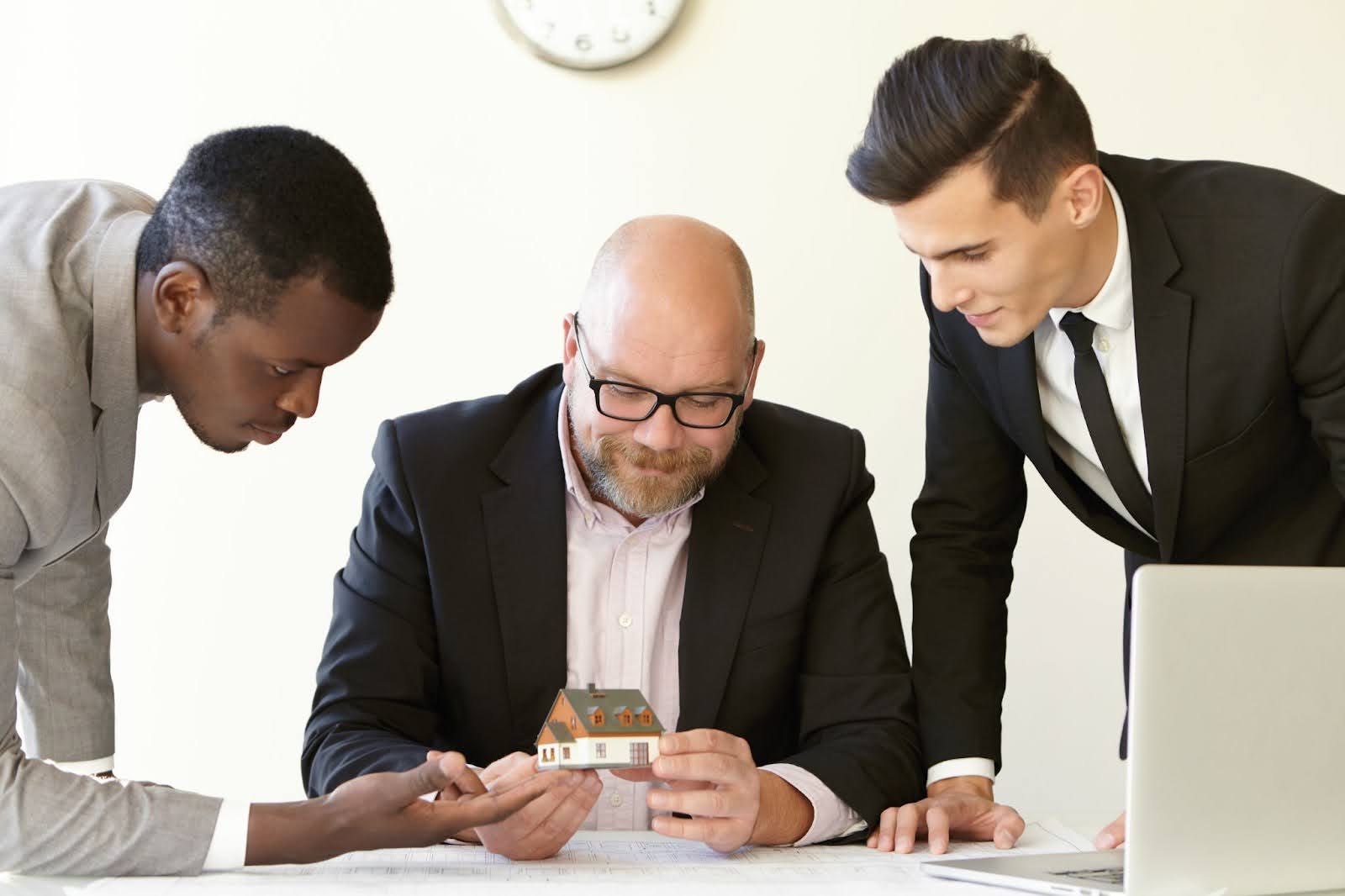 How an International Trade Attorney Assists with Trade Disputes